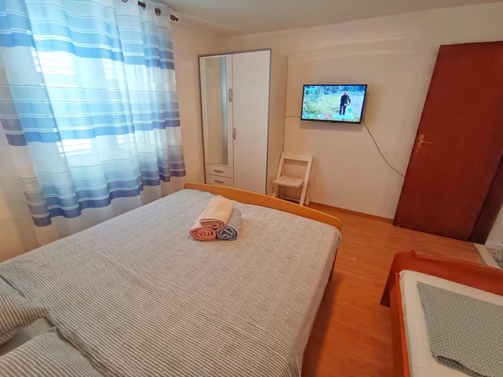 Guesthouse Eljuga Family 스타리 그라드 외부 사진