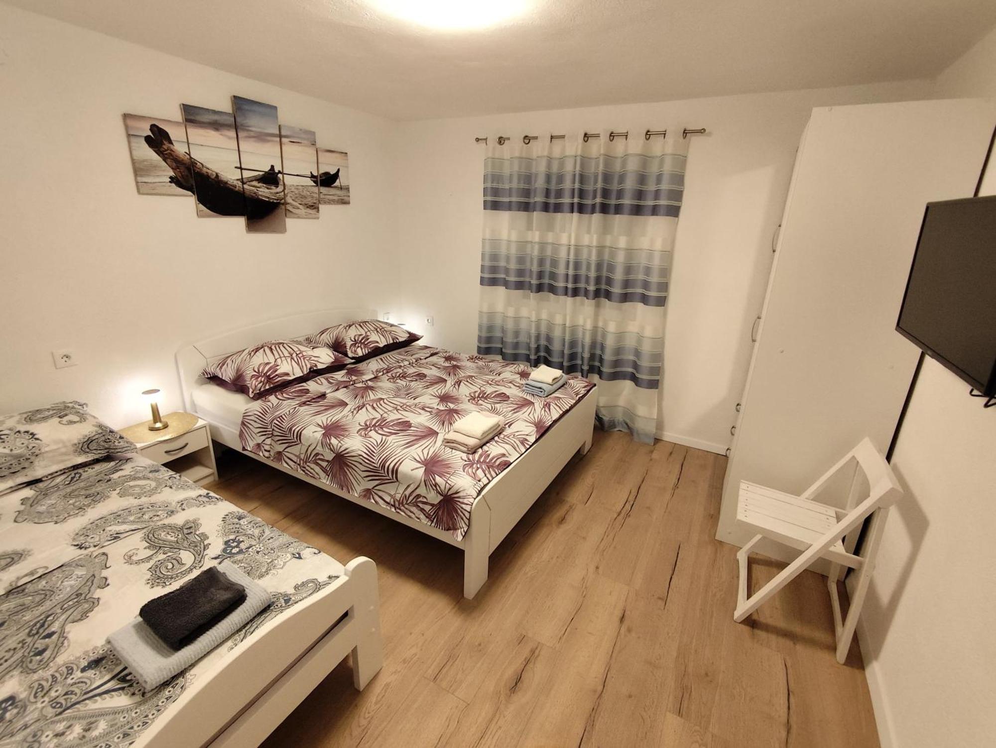 Guesthouse Eljuga Family 스타리 그라드 외부 사진